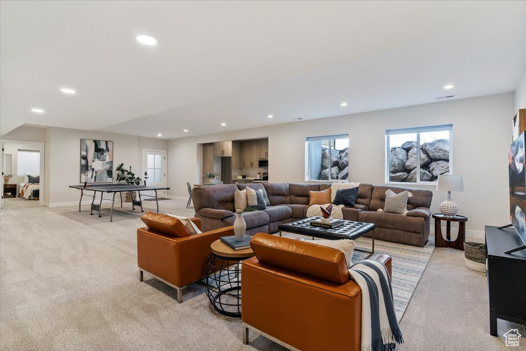 71 S HARVS LN Kaysville, UT 84037