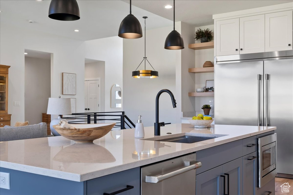 71 S HARVS LN Kaysville, UT 84037