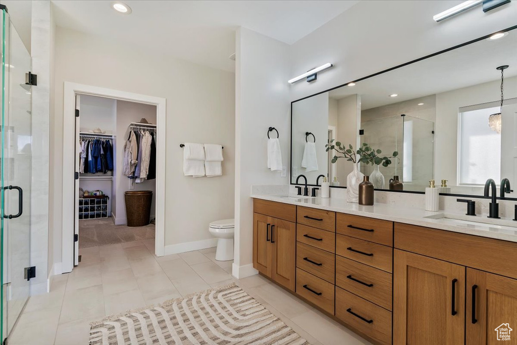 71 S HARVS LN Kaysville, UT 84037