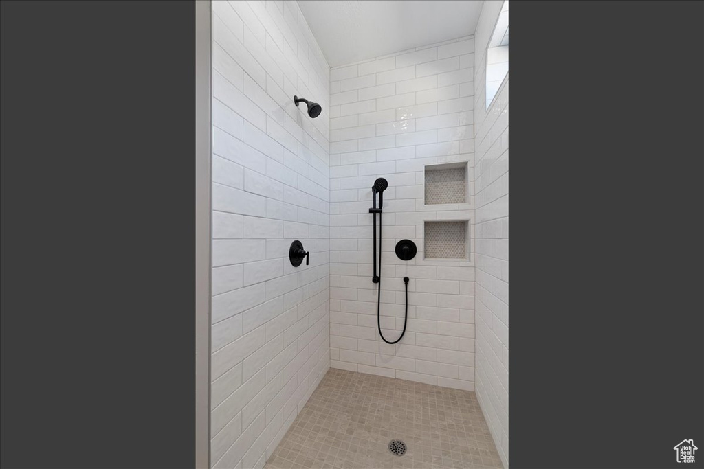 71 S HARVS LN Kaysville, UT 84037