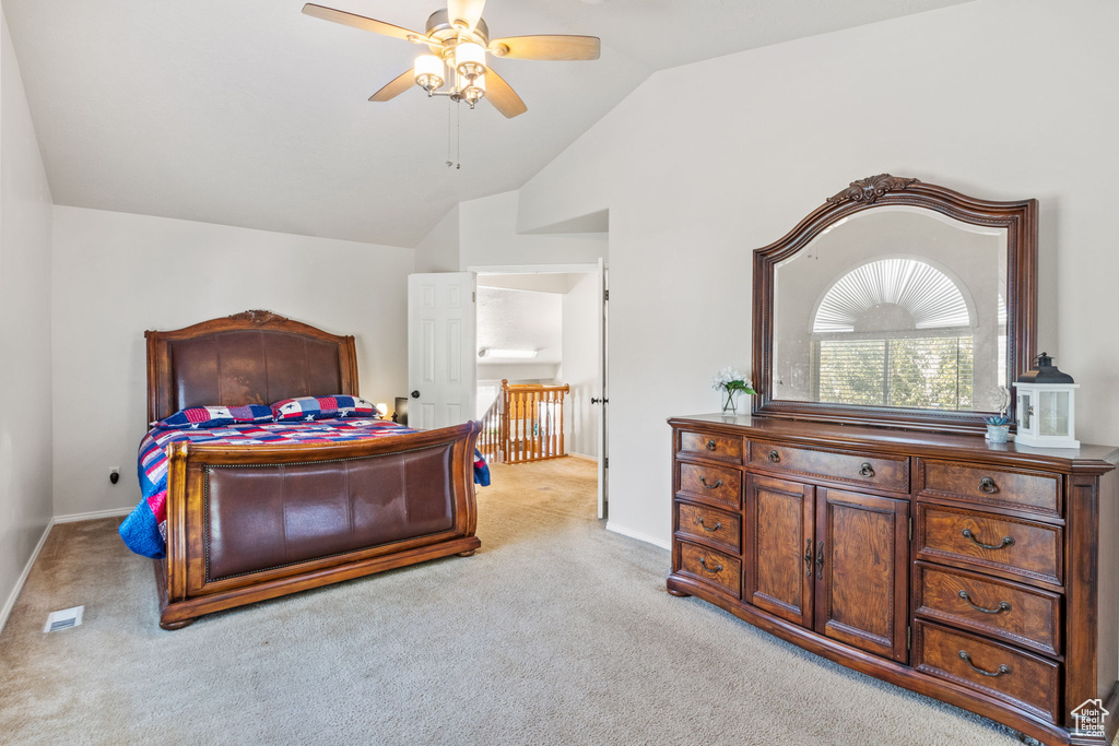 Photo 4 for MLS #2116184 at 772 W 700 South