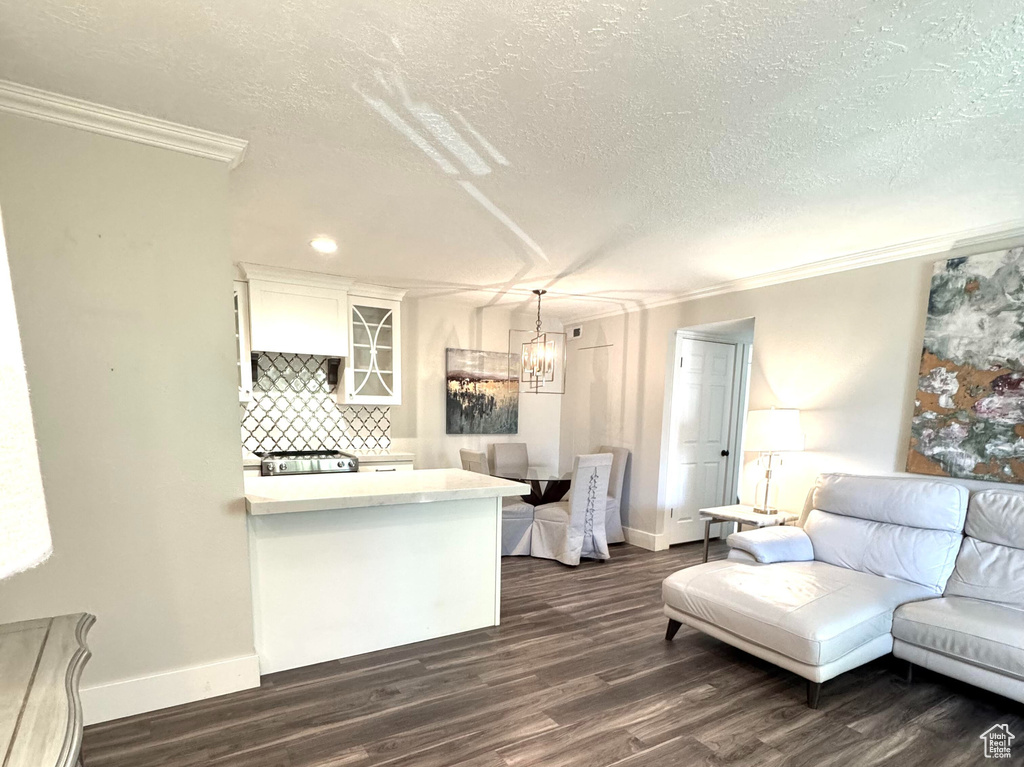 Photo 10 for MLS #2116185 at 2095 S Main St #23