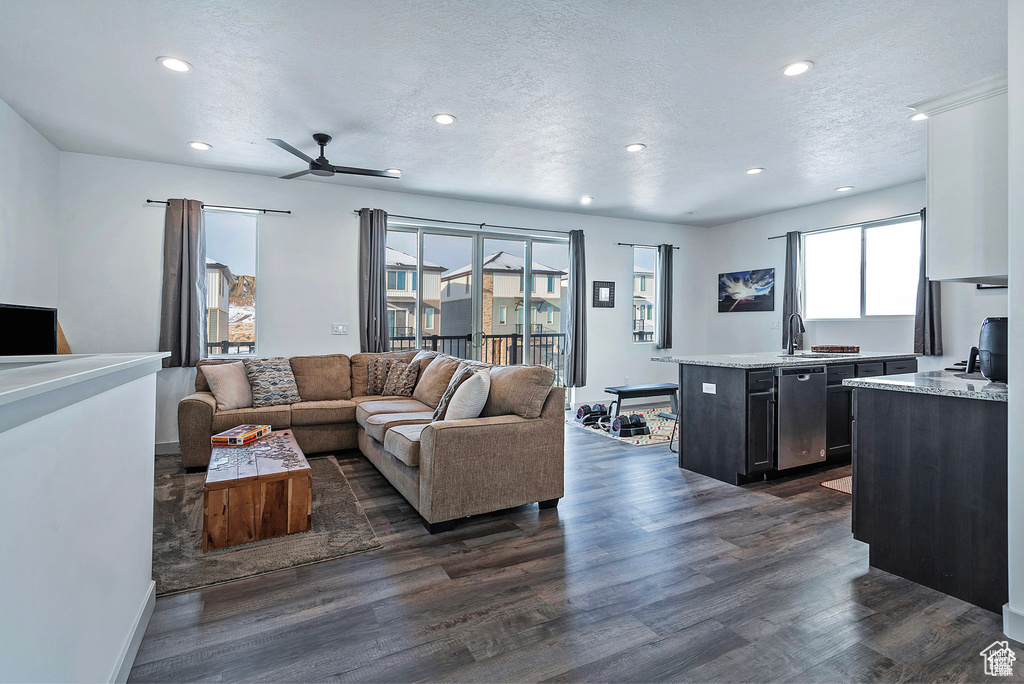 Photo 9 for MLS #2116189 at 1860 E 880 North