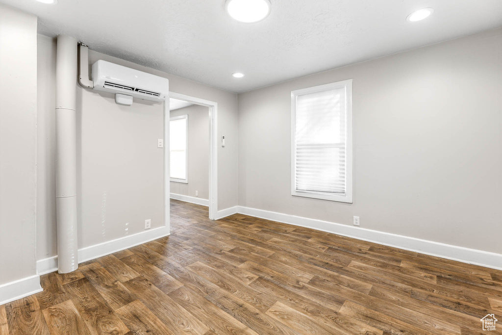 Photo 21 for MLS #2116191 at 264 E Southgate Ave