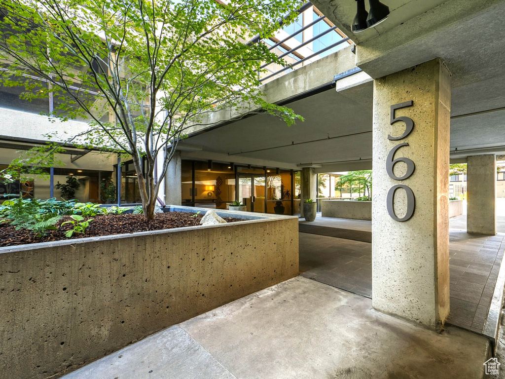 560 E SOUTH TEMPLE #C101 Salt Lake City, UT 84102