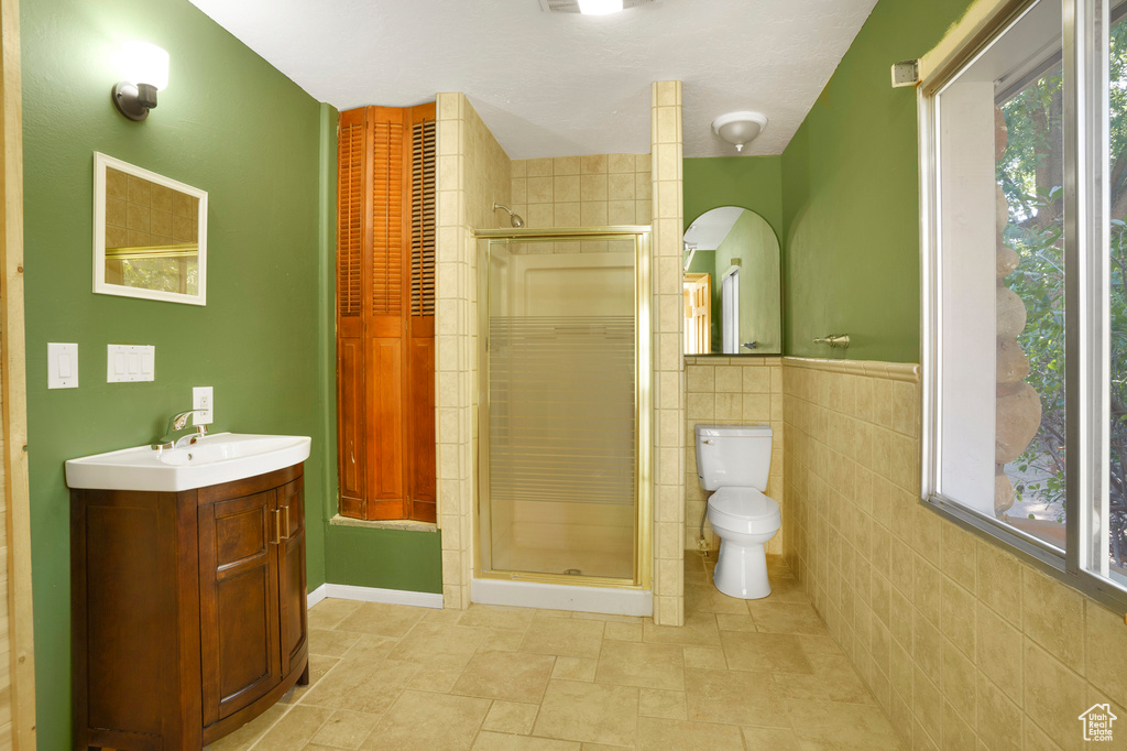 Photo 16 for MLS #2116201 at 336 E Main St