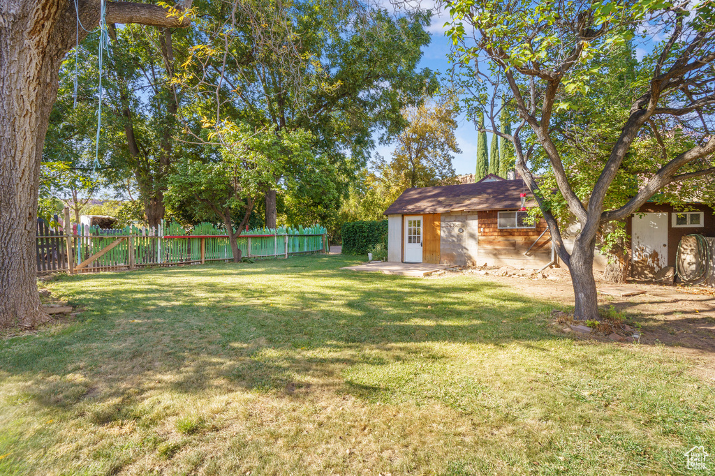 Photo 39 for MLS #2116201 at 336 E Main St