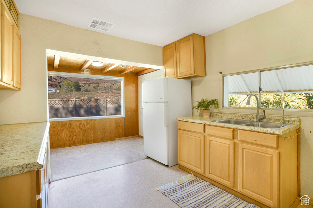Photo 11 for MLS #2116201 at 336 E Main St