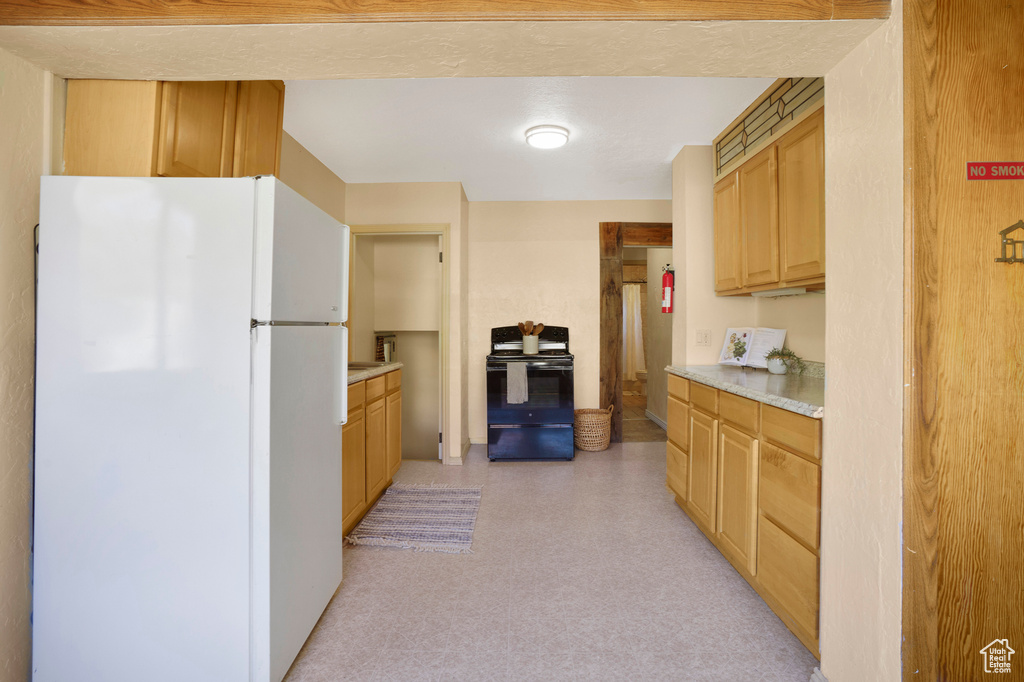 Photo 5 for MLS #2116201 at 336 E Main St