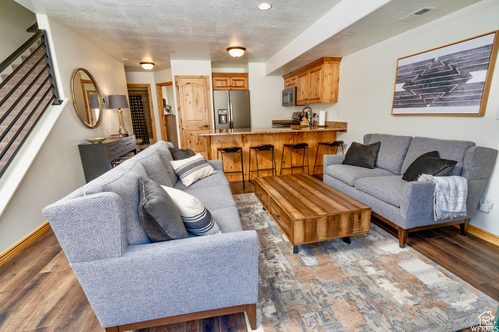 Photo 5 for MLS #2116206 at 5060 Lakeview Dr #1105