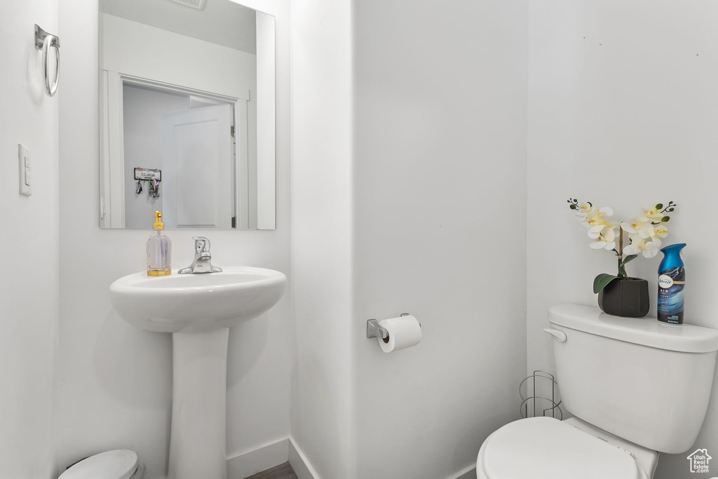 Photo 8 for MLS #2116207 at 3763 S Gold Bank Dr #1243