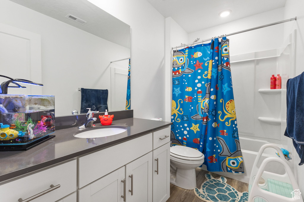 Photo 9 for MLS #2116207 at 3763 S Gold Bank Dr #1243