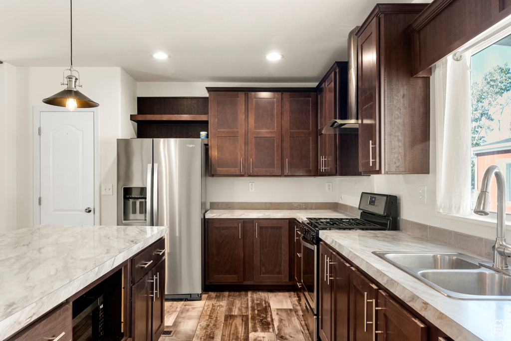 Photo 11 for MLS #2116216 at 1700 W 2700 North #5
