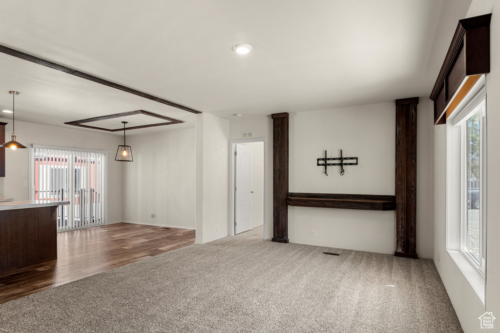 Photo 3 for MLS #2116216 at 1700 W 2700 North #5