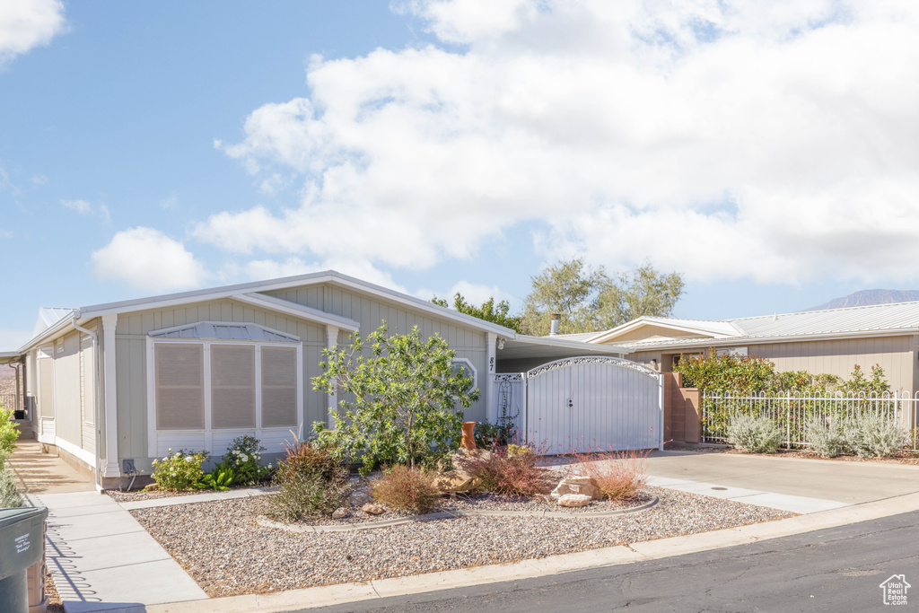 Photo 11 for MLS #2116217 at 87 N 3950 West