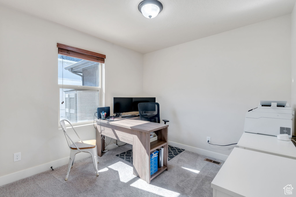 Photo 19 for MLS #2116218 at 764 N Burke Ln