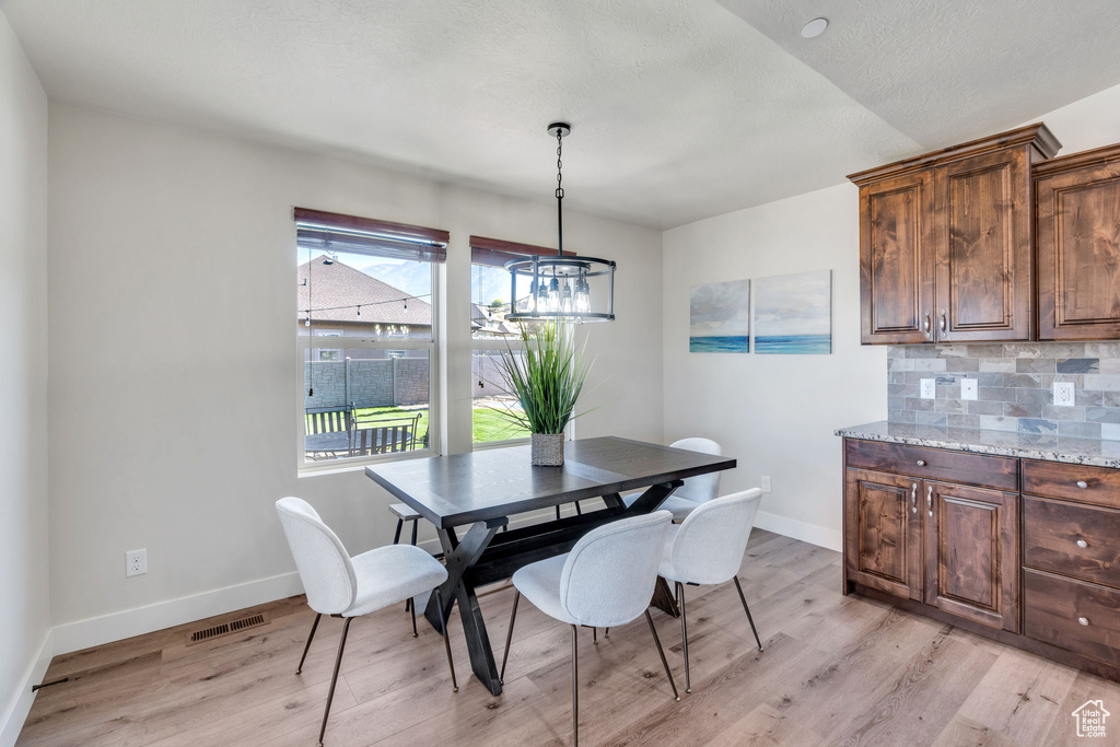 Photo 12 for MLS #2116218 at 764 N Burke Ln