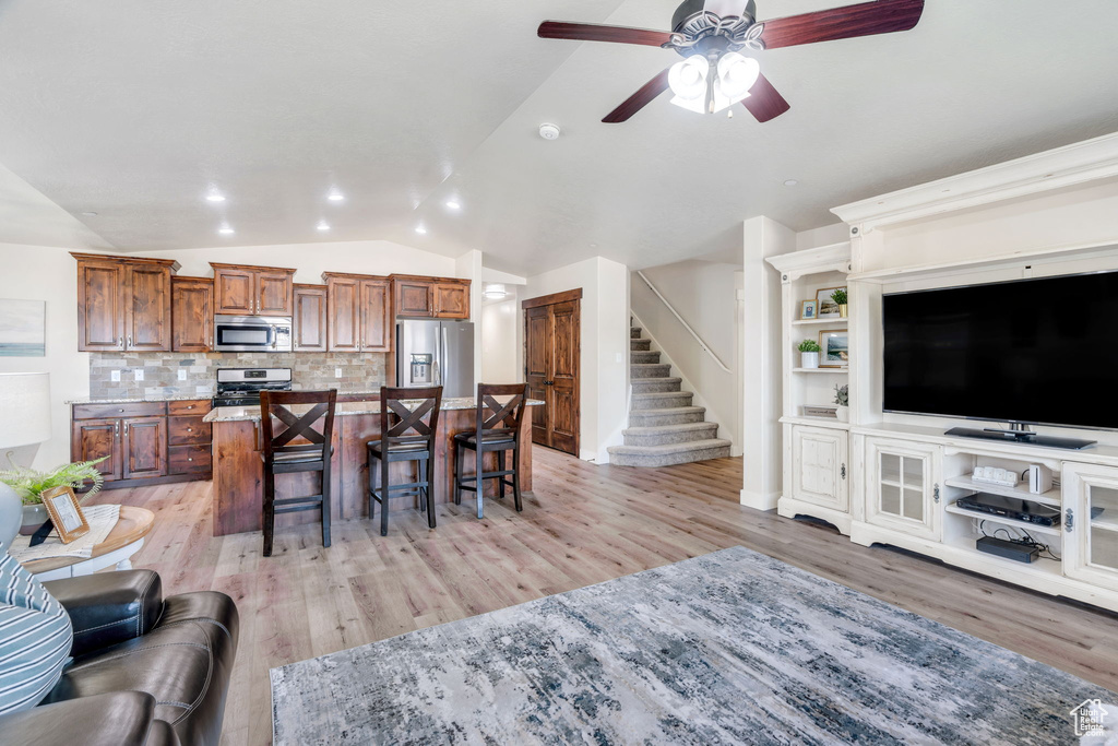 Photo 6 for MLS #2116218 at 764 N Burke Ln