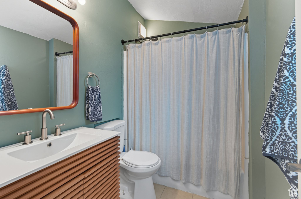 Photo 14 for MLS #2116219 at 49 W Layton Ave