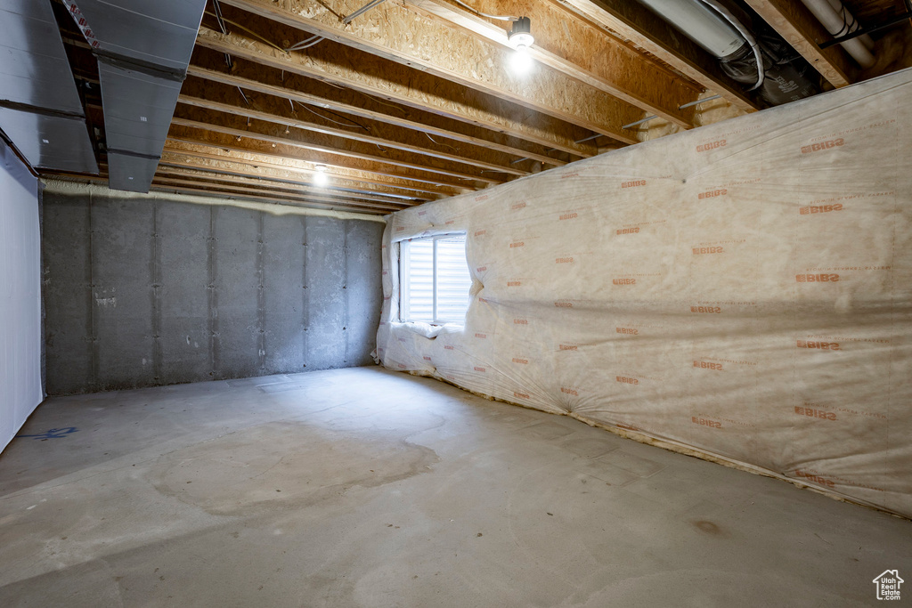 Photo 32 for MLS #2116221 at 1629 N 3860 West