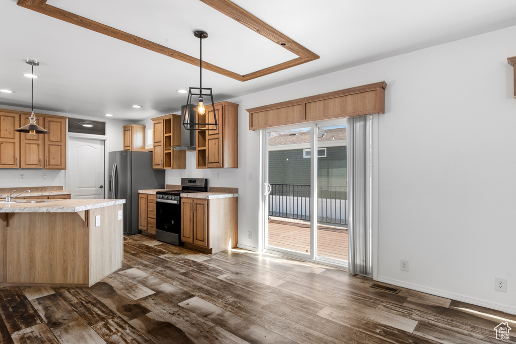 Photo 5 for MLS #2116223 at 1700 W 2700 North #84