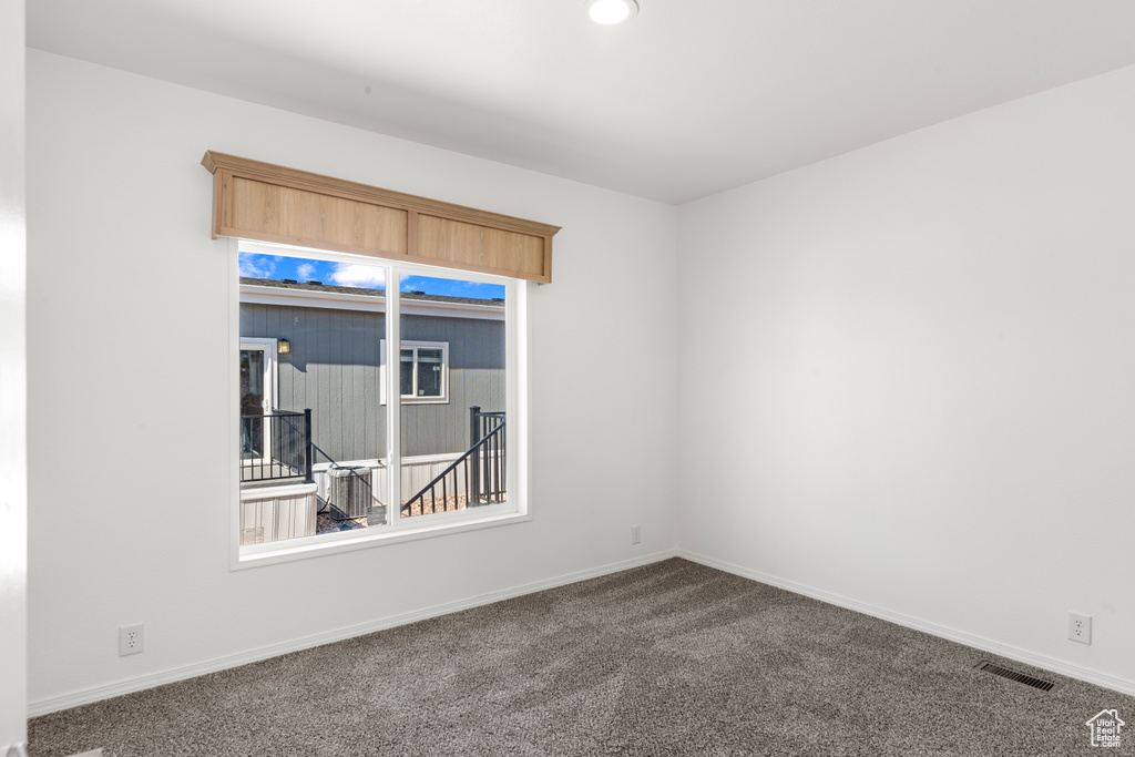 Photo 17 for MLS #2116223 at 1700 W 2700 North #84