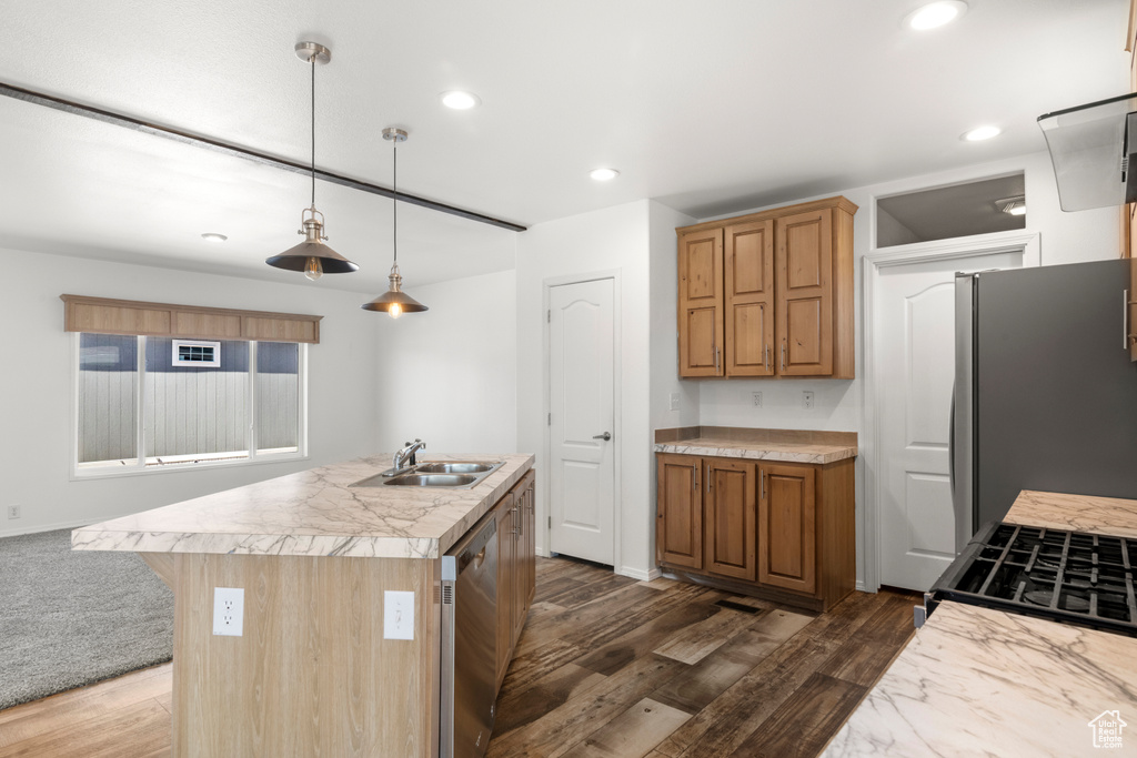 Photo 3 for MLS #2116223 at 1700 W 2700 North #84