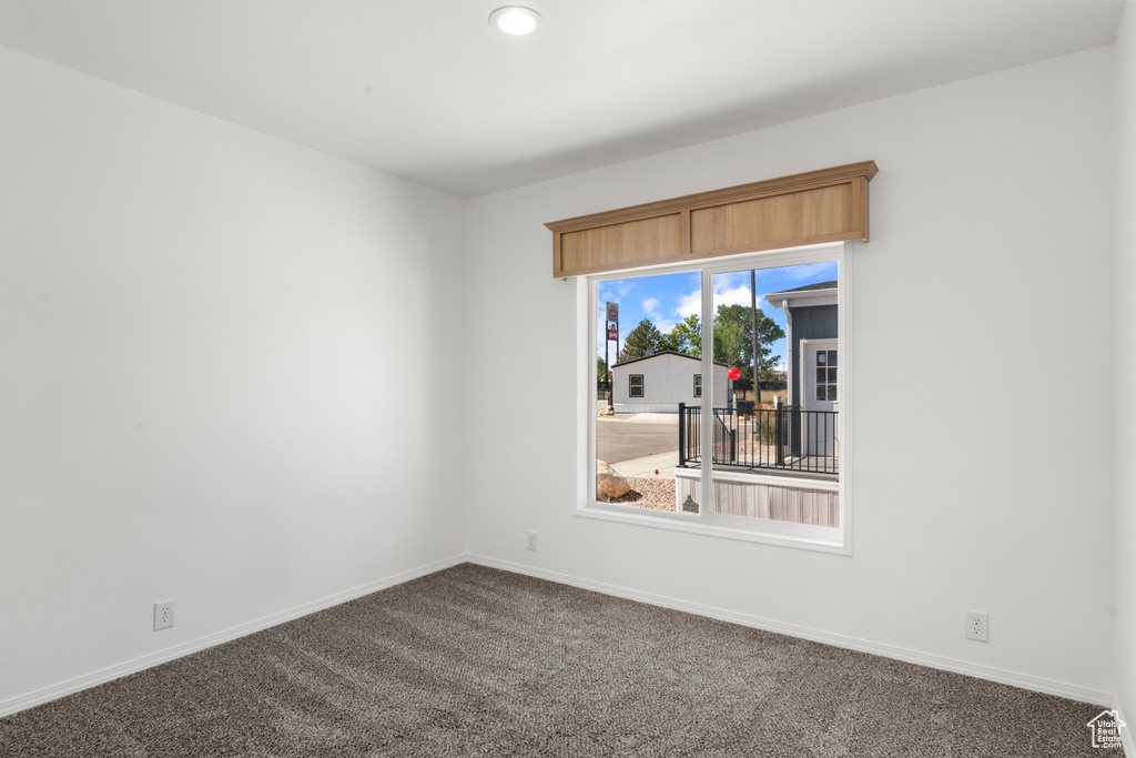 Photo 18 for MLS #2116223 at 1700 W 2700 North #84