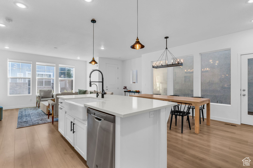 Photo 7 for MLS #2116224 at 4421 W 2600 North