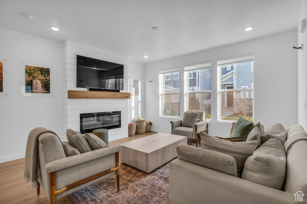 Photo 2 for MLS #2116224 at 4421 W 2600 North