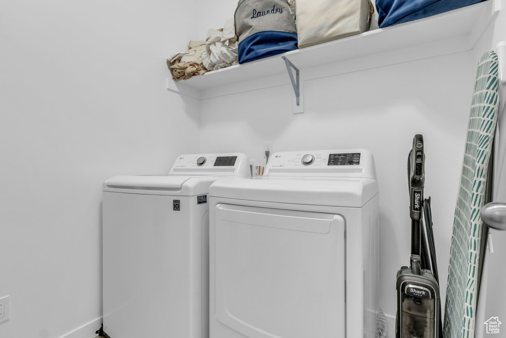 Photo 32 for MLS #2116224 at 4421 W 2600 North