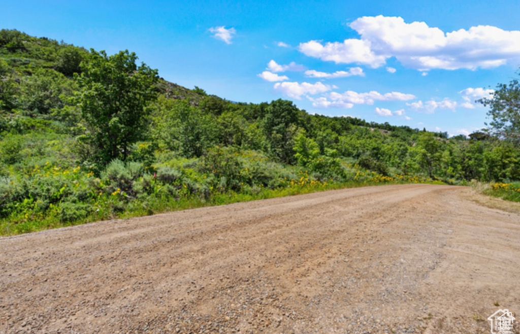 861  LAKEVIEW DR Garden City, UT 84028