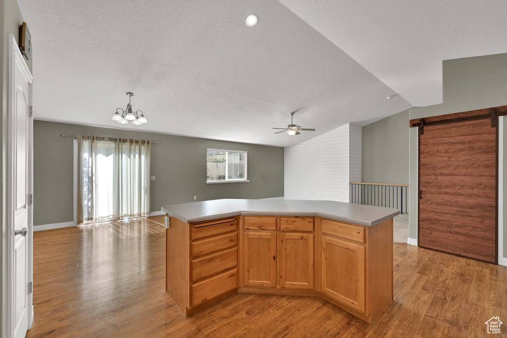 Photo 13 for MLS #2116227 at 5752 S Izapa Cv