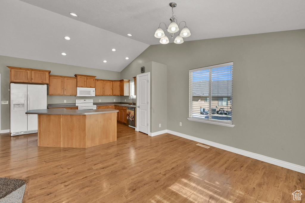 Photo 15 for MLS #2116227 at 5752 S Izapa Cv