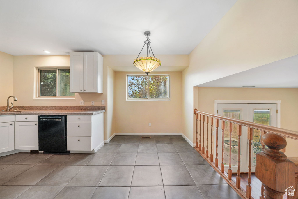 Photo 5 for MLS #2116231 at 8577 Autumn Gold Cir