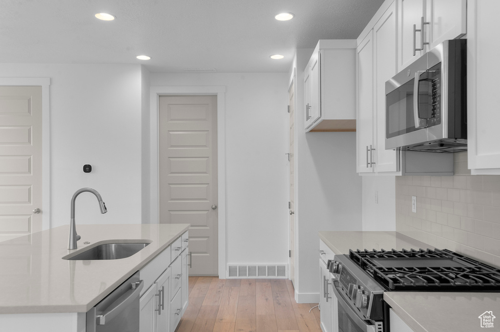 Photo 10 for MLS #2116234 at 6738 W Docksider Dr