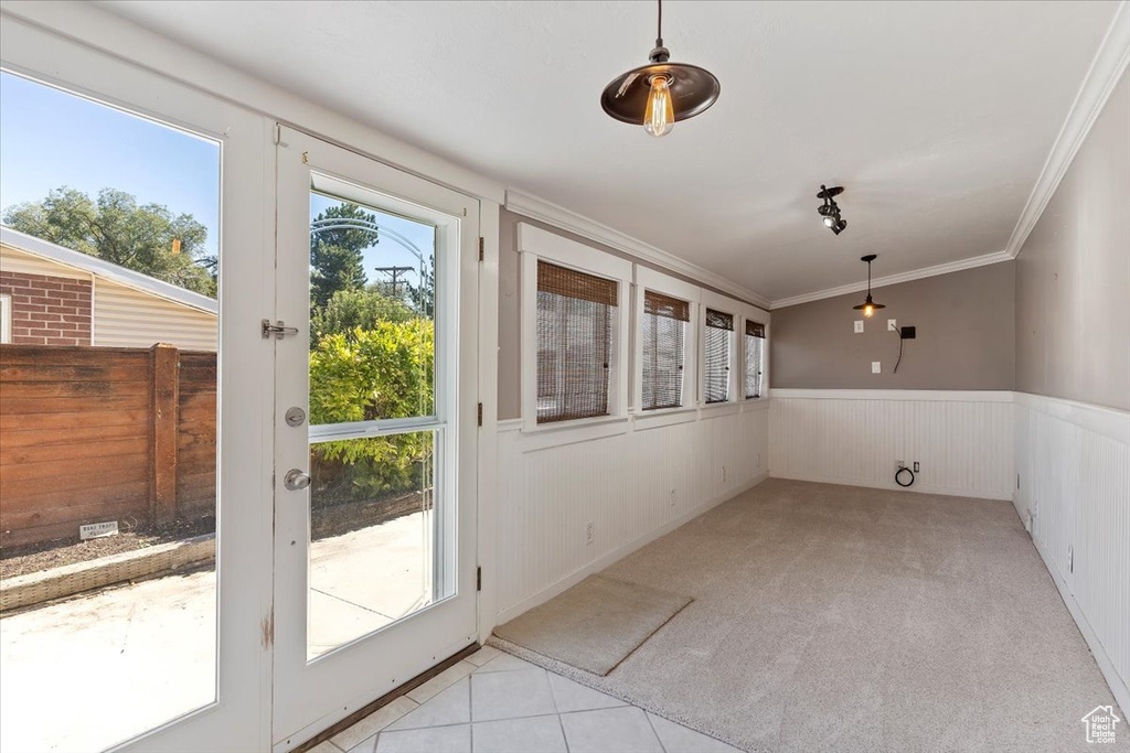 Photo 13 for MLS #2116235 at 1379 W Dupont Ave