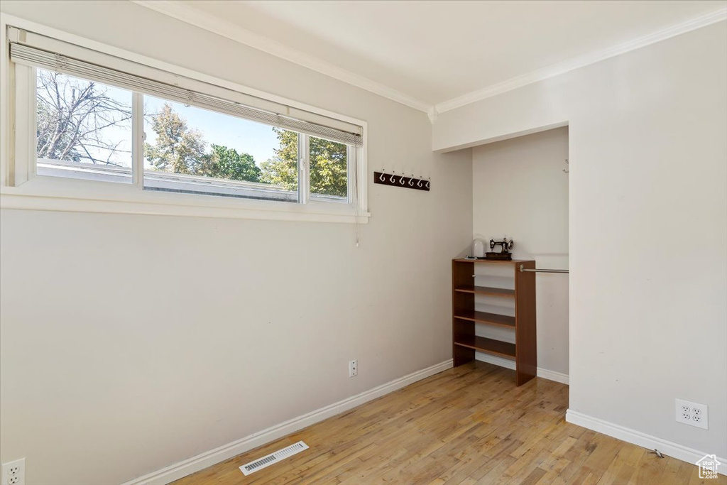 Photo 19 for MLS #2116235 at 1379 W Dupont Ave