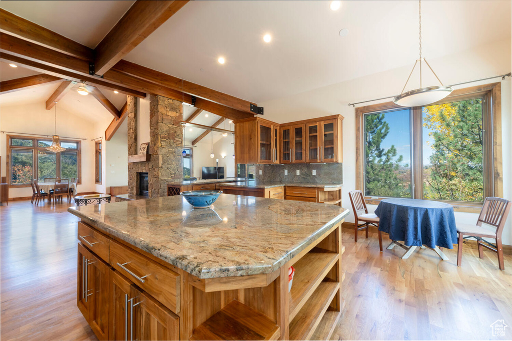 Photo 7 for MLS #2116236 at 7216 Ridge Way