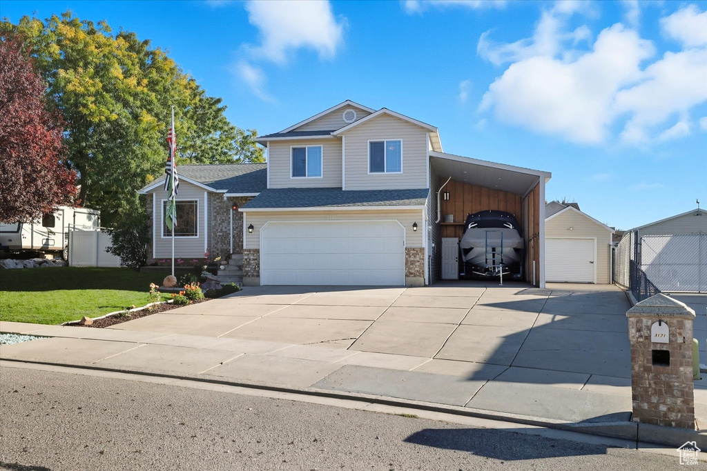 Photo 3 for MLS #2116239 at 3171 W 4725 South