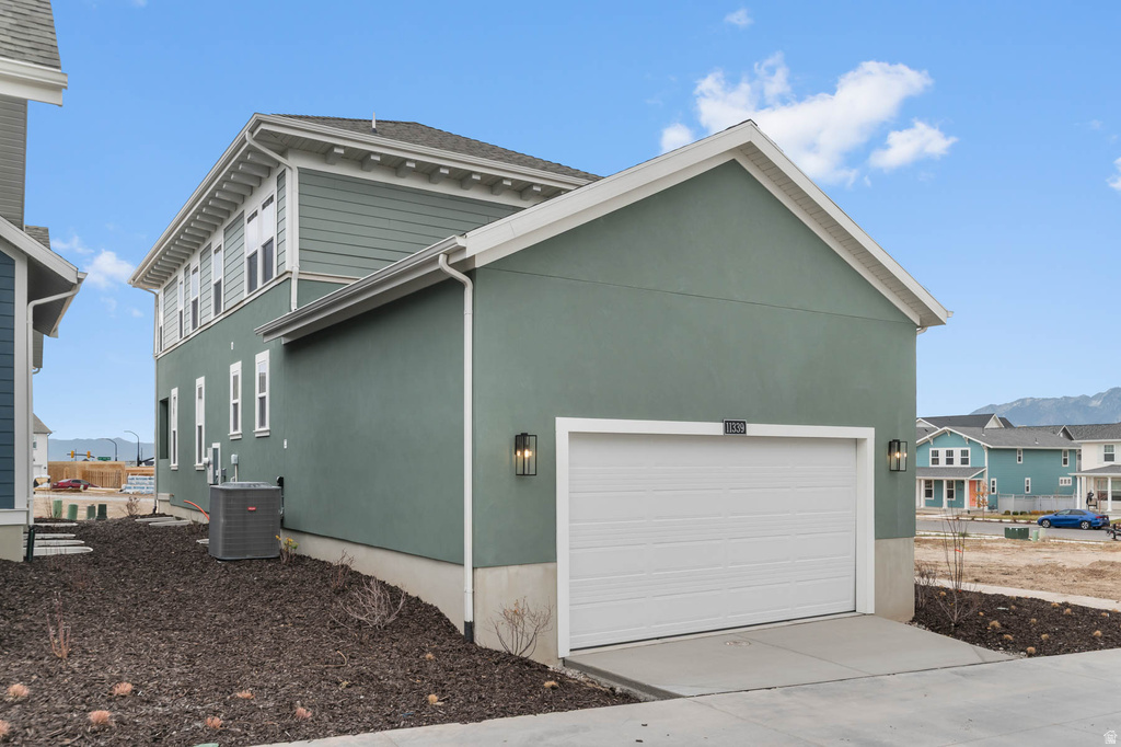 11339 S OFFSHORE WAY South Jordan, UT 84009