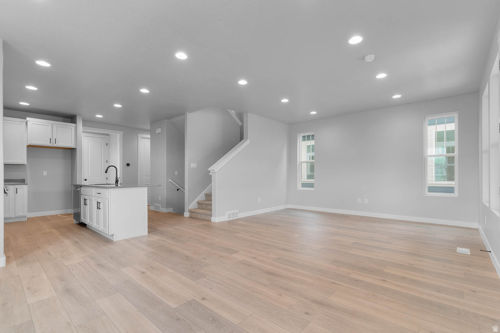 11339 S OFFSHORE WAY South Jordan, UT 84009