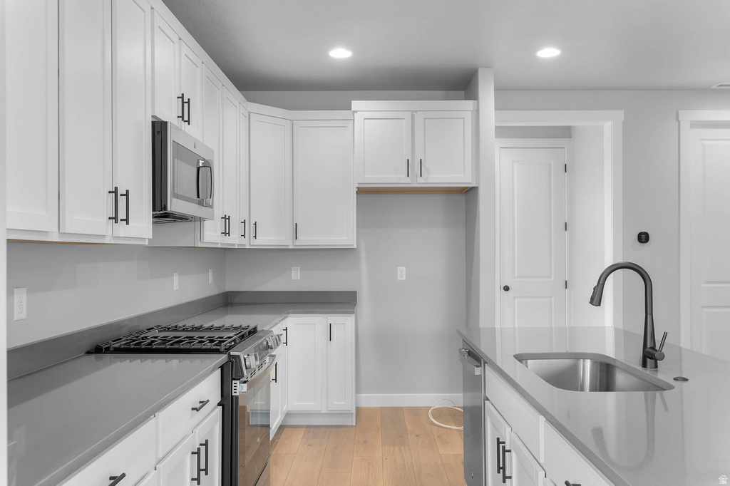 11339 S OFFSHORE WAY South Jordan, UT 84009