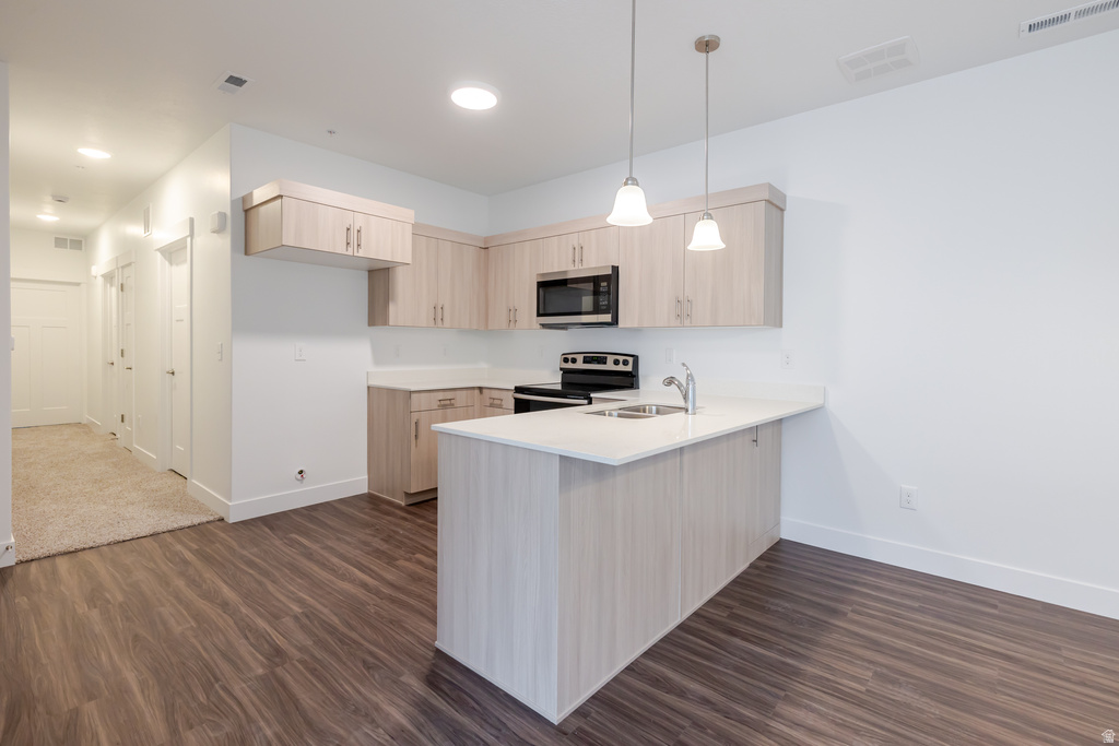 882 N COULSEN DR #J101 Saratoga Springs, UT 84045