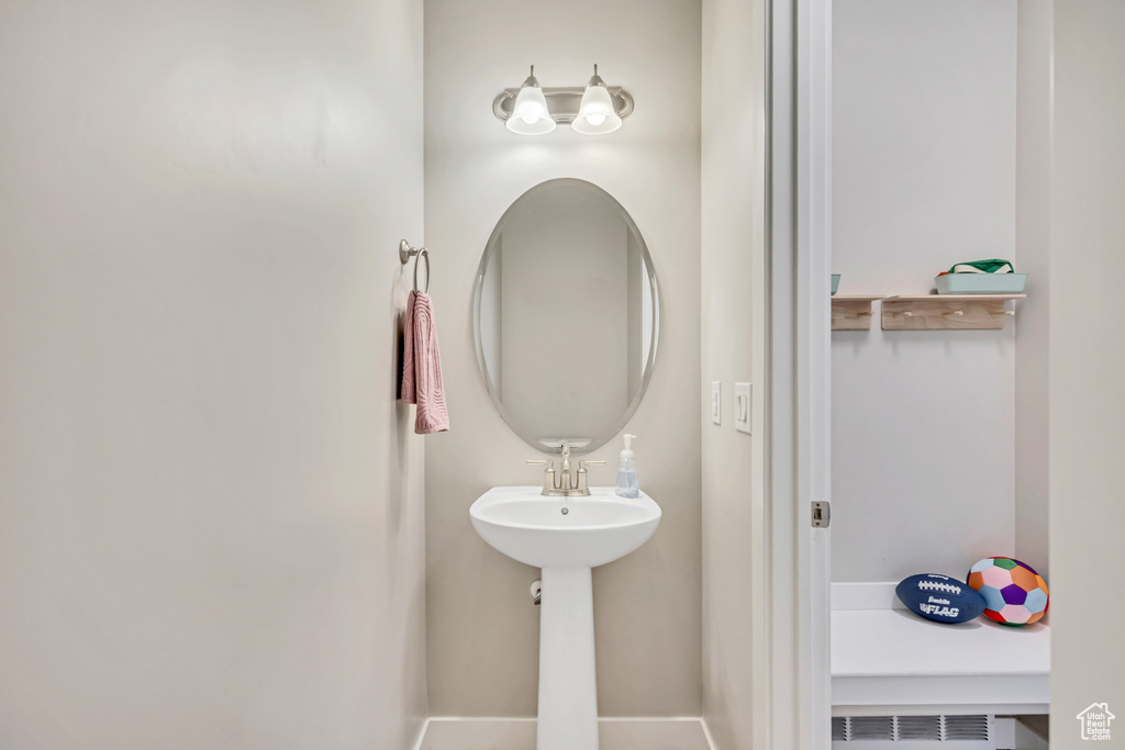 Photo 12 for MLS #2116245 at 11352 S 1385 West