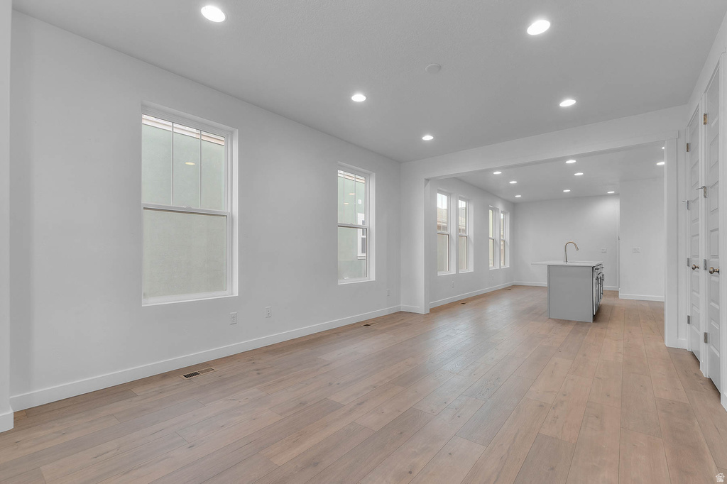 11341 S OFFSHORE WAY South Jordan, UT 84009