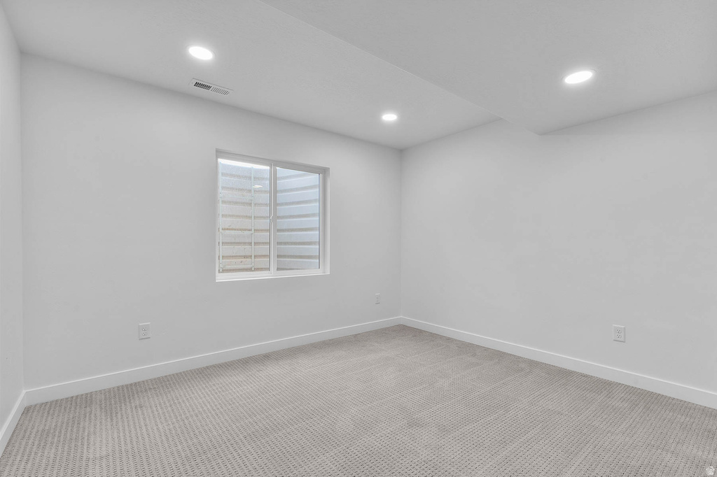 11341 S OFFSHORE WAY South Jordan, UT 84009