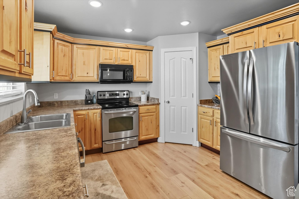 Photo 12 for MLS #2116255 at 101 E 630 North #31