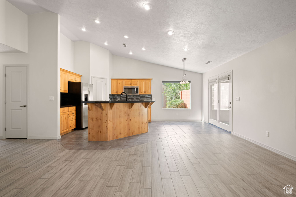 Photo 4 for MLS #2116256 at 1630 E 2450 South #231