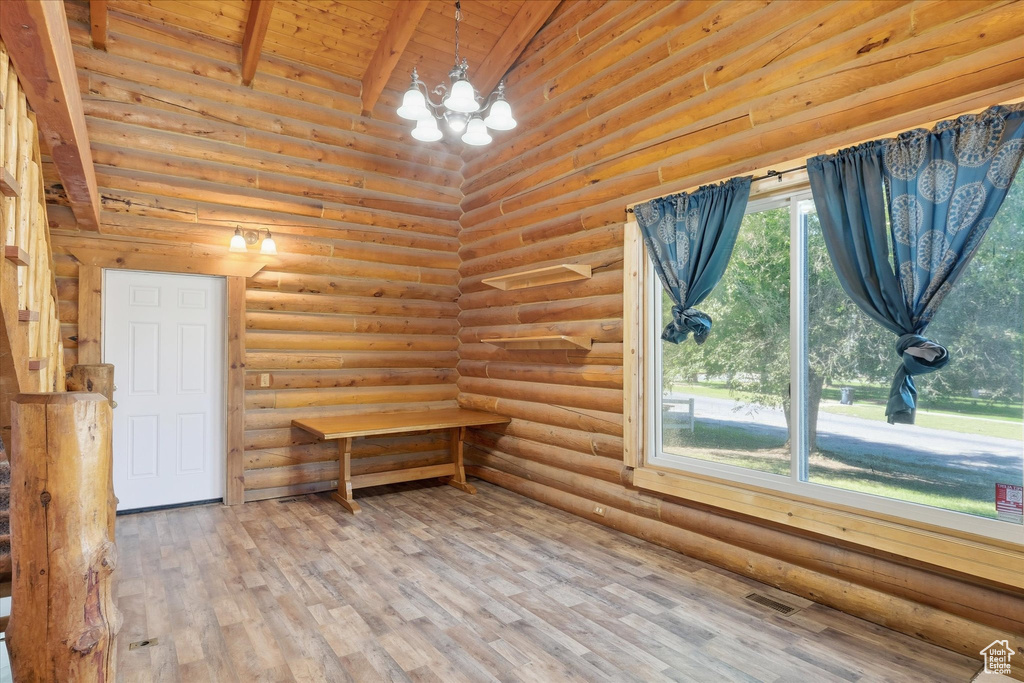 Photo 9 for MLS #2116259 at 371 S 100 East